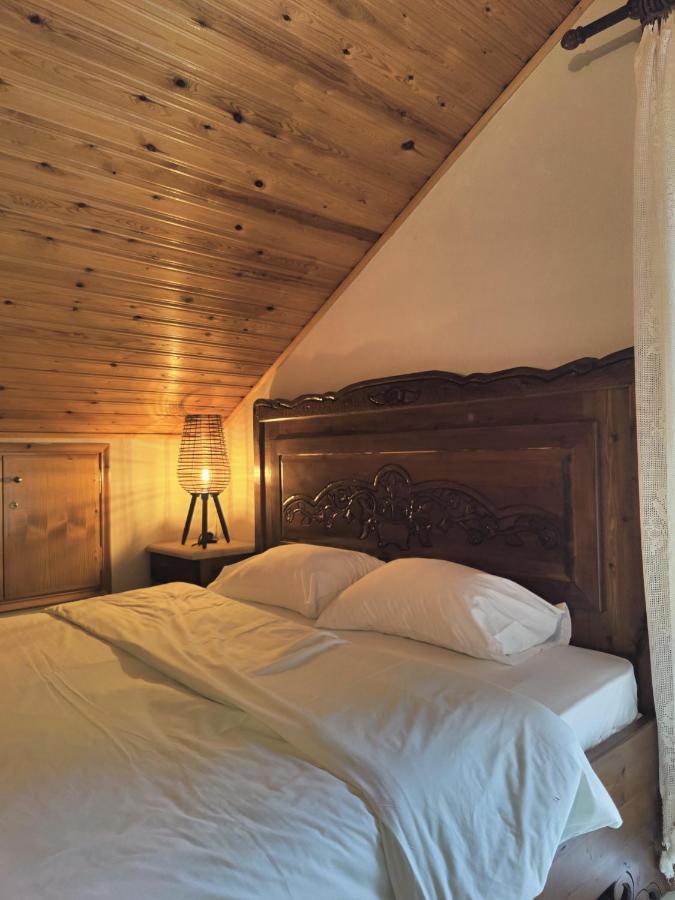 Guesthouse Theodorou Eláti Eksteriør billede